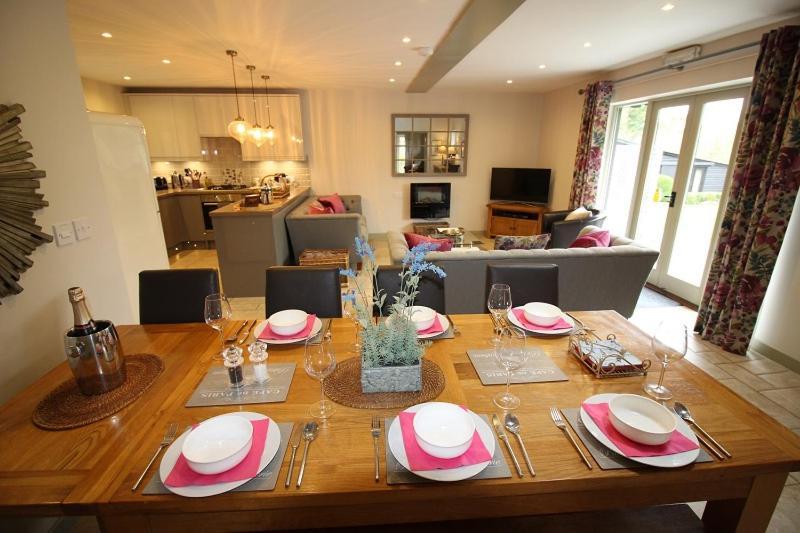 Frith Farm House Cottages Newnham  Ngoại thất bức ảnh
